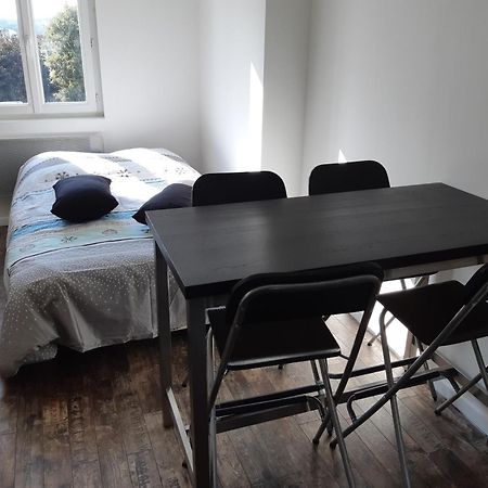 Guibert 19 F2 Duplex Daire Caudebec-les-Elbeuf Dış mekan fotoğraf