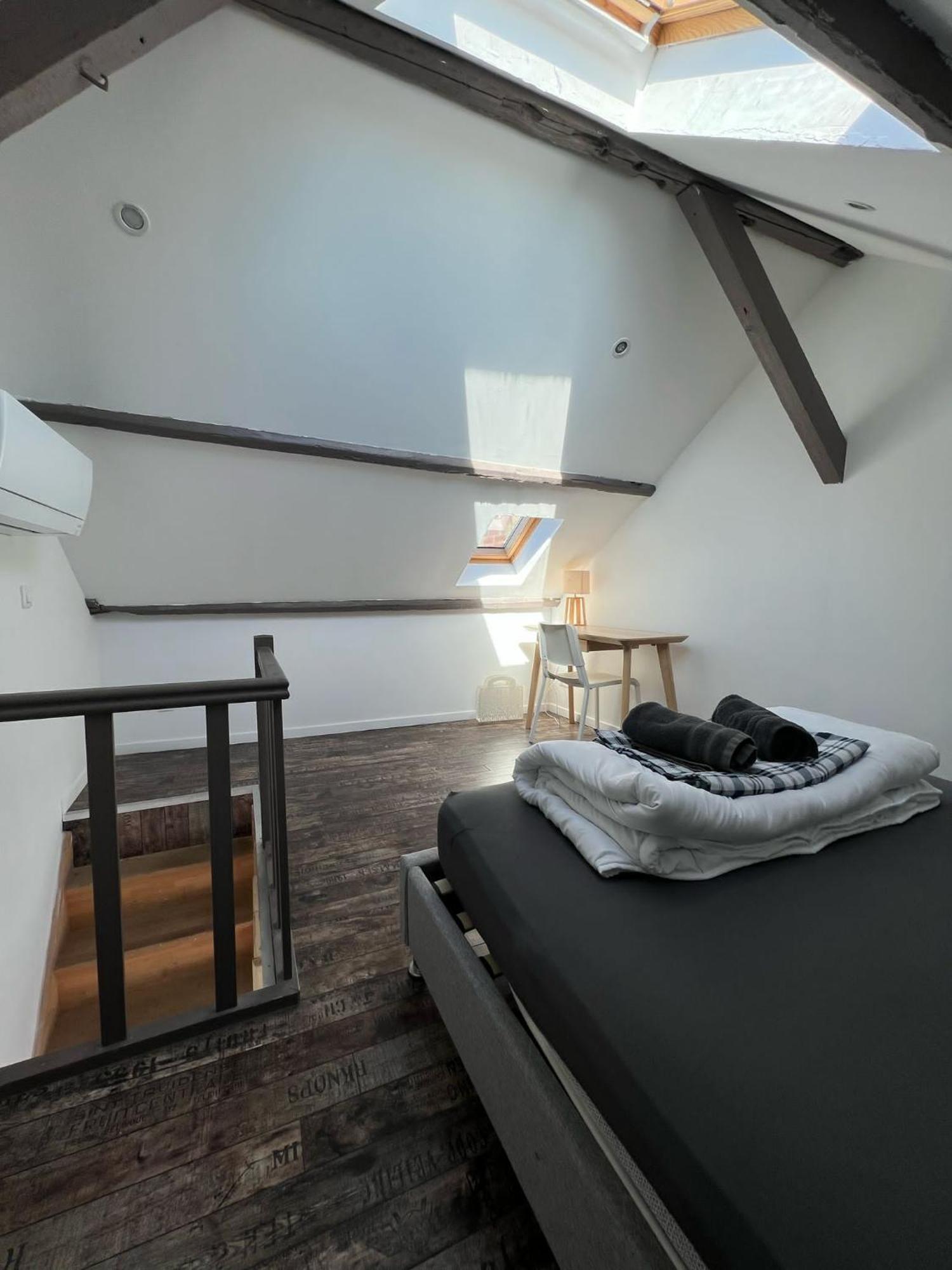 Guibert 19 F2 Duplex Daire Caudebec-les-Elbeuf Dış mekan fotoğraf